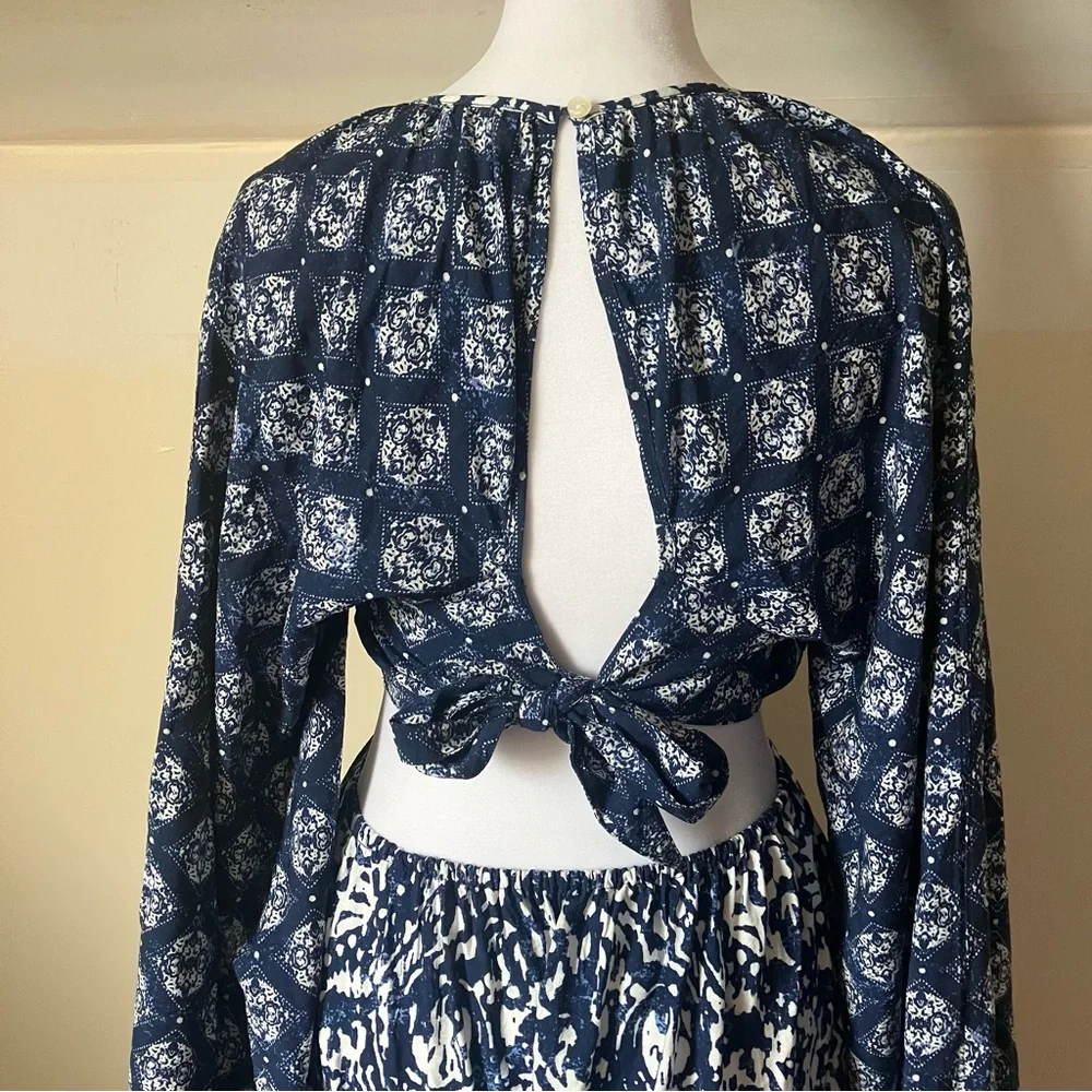 Abercrombie & Fitch Blue Long-Sleeve Plunge Cutout Maxi Dress size XS